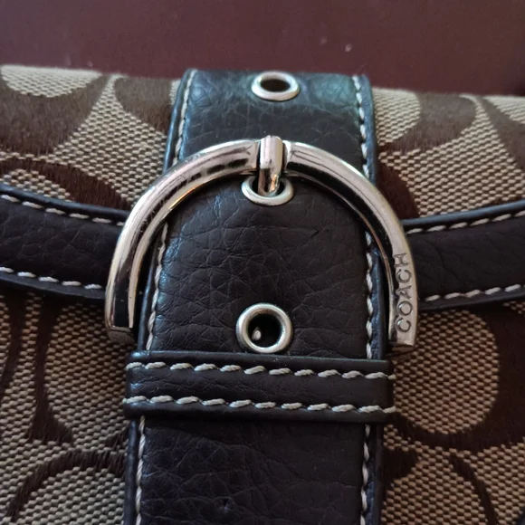 Coach Brown Leather Wristlet Clutch - Picture 3 of 10